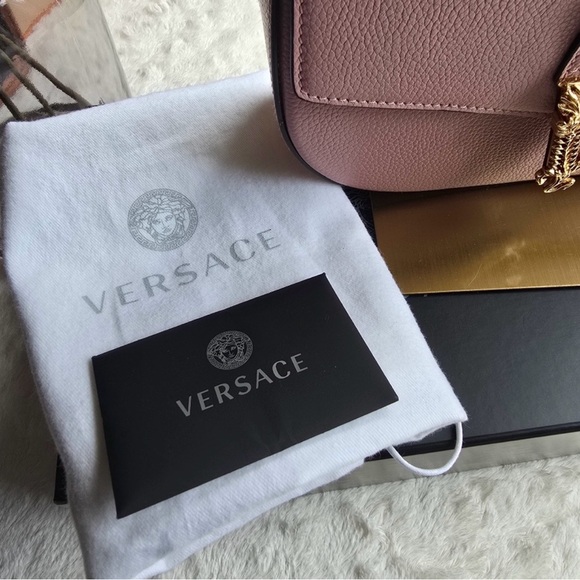 Versace Virtus Pink Calf
Leather Shoulder/Crossbody Bag - Picture 6 of 7